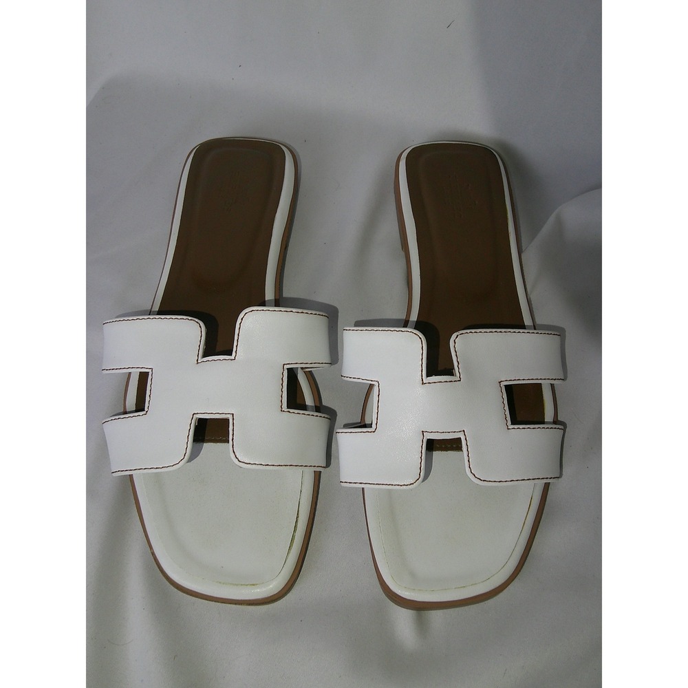 Hermes Oran White Leather Flat Slide Sandals H Cut Out Made in Italy Size 39
